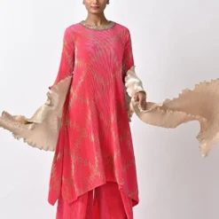 Kiran Uttam Ghosh Fuchsia Printed & Pleated Kaftan 8 Kiran Uttam Ghosh Fuchsia Printed & Pleated Kaftan -Deals Drapizia Store 060523kg05 3