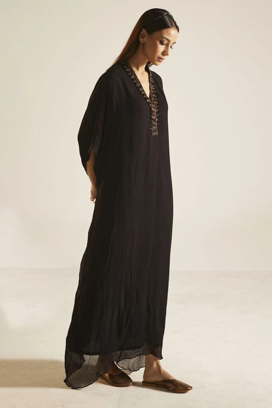 Shorshe Black Hand Embroidered Kaftan 5 Shorshe Black Hand Embroidered Kaftan - Image 3