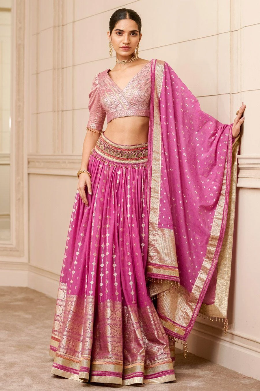 Tarun Tahiliani Fuchsia Brocade Lehenga Set 4 Tarun Tahiliani Fuchsia Brocade Lehenga Set - Image 2