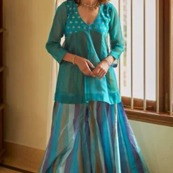 OhFab Aqua V-neck Pachranga Silk Kurta