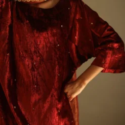 Shorshe Red Velvet Kurta & Tissue Pants Set 8 Shorshe Red Velvet Kurta & Tissue Pants Set -Deals Drapizia Store 1910s11 3