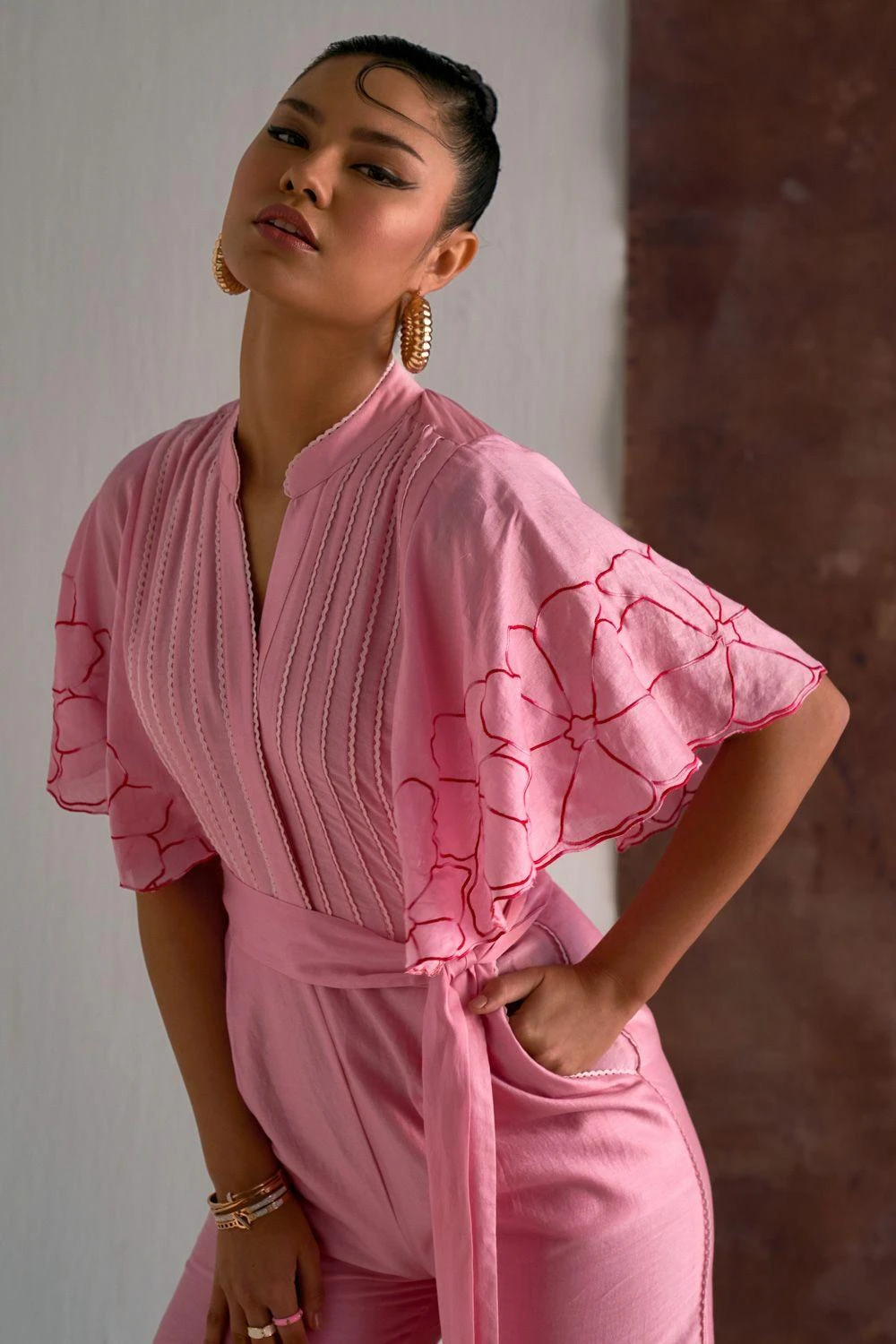 Sakshi Khetterpal Candy Pink Floral Embellished Jumpsuit 5 Sakshi Khetterpal Candy Pink Floral Embellished Jumpsuit - Image 3