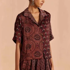 Sunira Designs Maroon Mrida Crop Shirt 9 Sunira Designs Maroon Mrida Crop Shirt -Deals Drapizia Store 211023sm28 3