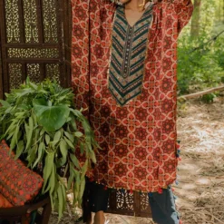 Pooja Keyur Meraki Aari Embroidered Kaftan Set -Deals Drapizia Store 2301pk01 3