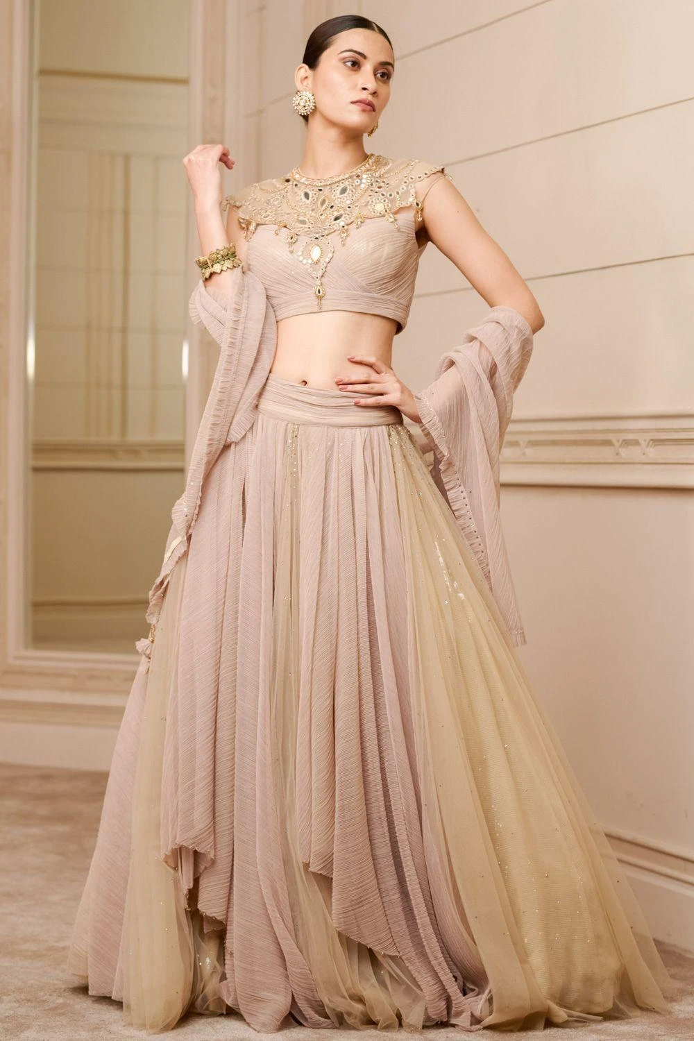 Tarun Tahiliani Gold Draped Lehenga Set 5 Tarun Tahiliani Gold Draped Lehenga Set - Image 3