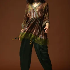 CAPISVIRLEO Embroidered Tie & Dye Kurta & Dhoti Pants