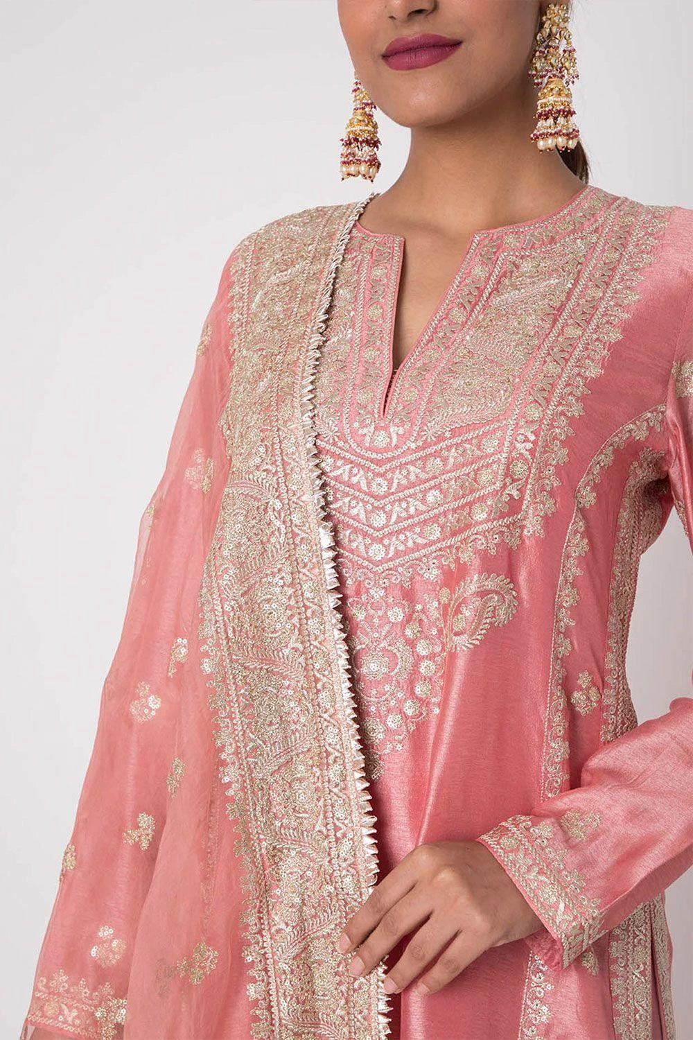 Gopi Vaid Salmon Kurta And Palazzo Set With Organza Dupatta 4 Gopi Vaid Salmon Kurta And Palazzo Set With Organza Dupatta - Image 2