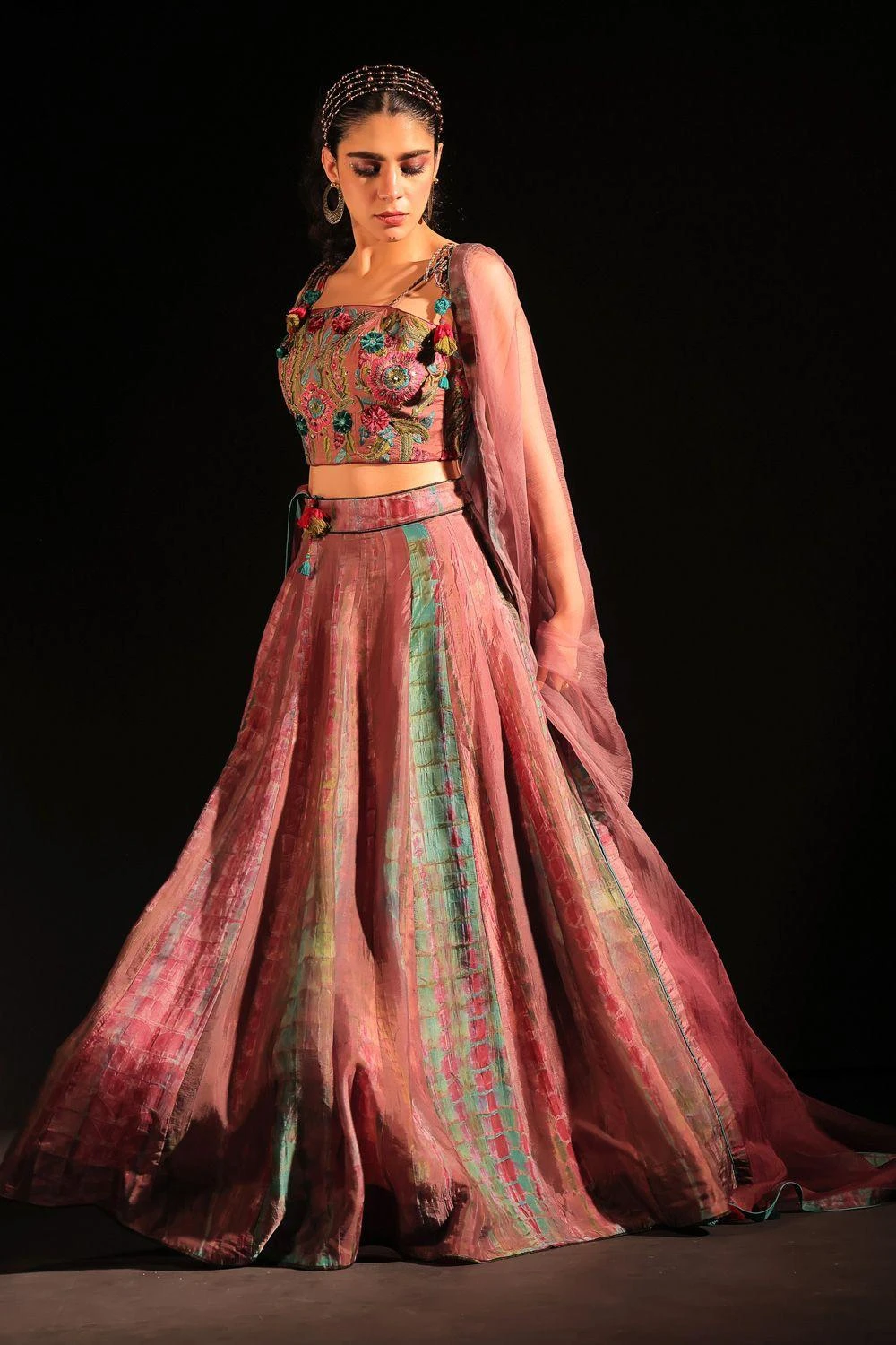 CAPISVIRLEO Lavender Tie Dye Lehenga Set 4 CAPISVIRLEO Lavender Tie Dye Lehenga Set - Image 2