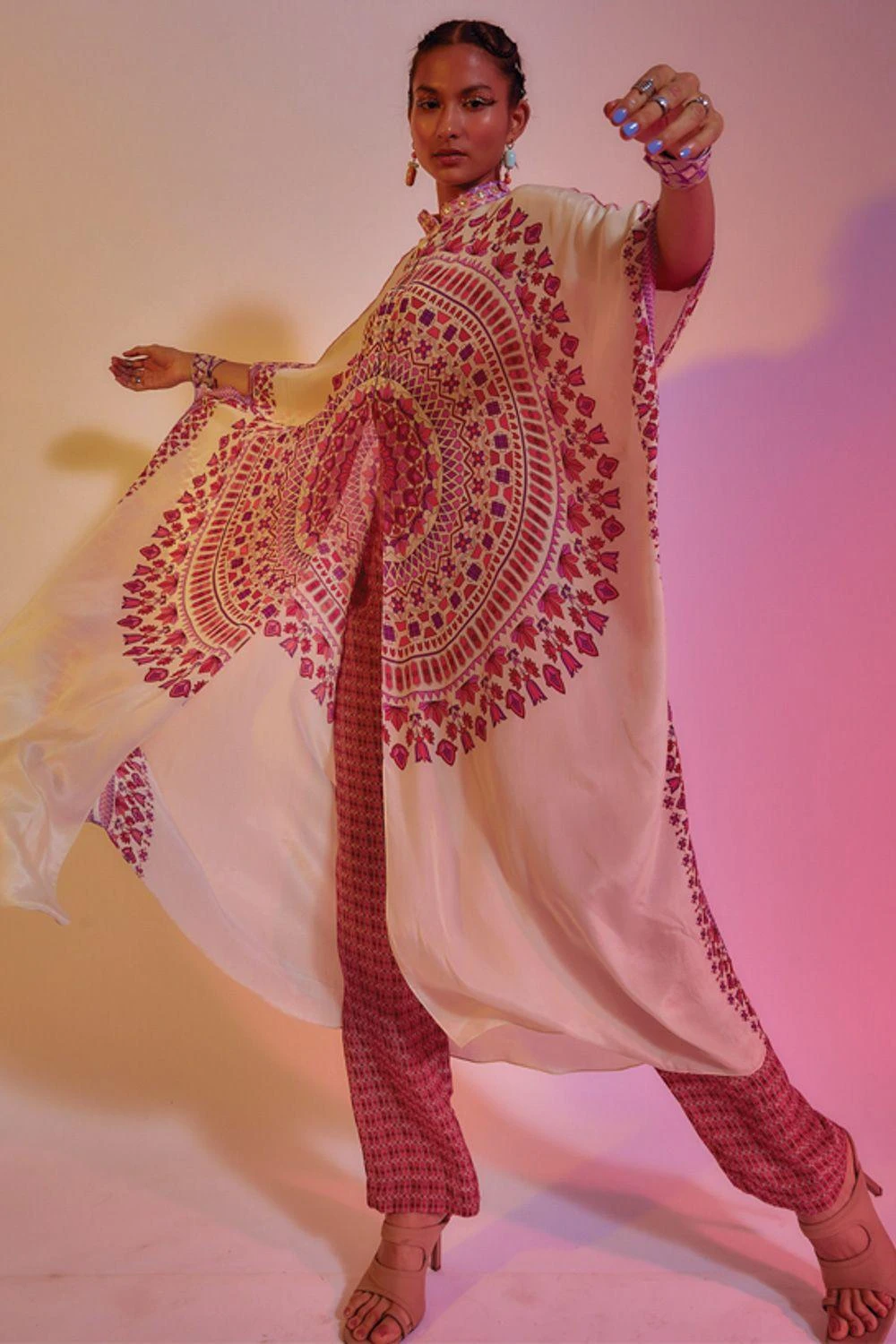 SVA Ivory Printed Slit Kaftan & Pants 4 SVA Ivory Printed Slit Kaftan & Pants - Image 2