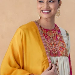 Debyani Beige Floral Embellished Kurta Set -Deals Drapizia Store 8823di1 4