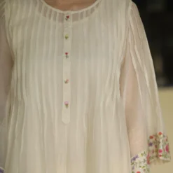 Begum Pret Ivory Chanderi Kurta Set With Embroidery Details -Deals Drapizia Store 95bgp2 3 1