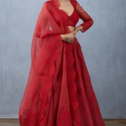 Torani Surkh Advaita Lehenga Set