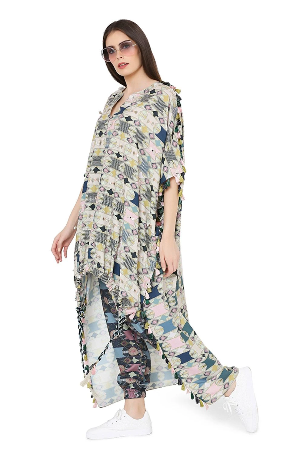 PS Pret By Payal Singhal Green Printed High-low Kaftan & Pants 4 PS Pret By Payal Singhal Green Printed High-low Kaftan & Pants - Image 2