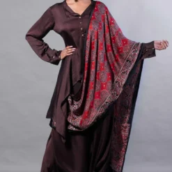 Prahnaaya Cacao Asymmetric Tunic & Skirt With Ajrakh Dupatta
