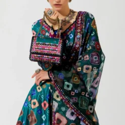 Rajdeep Ranawat Emerald Green Bandhani Printed Lehenga Set 10 Rajdeep Ranawat Emerald Green Bandhani Printed Lehenga Set -Deals Drapizia Store rr 1111 4